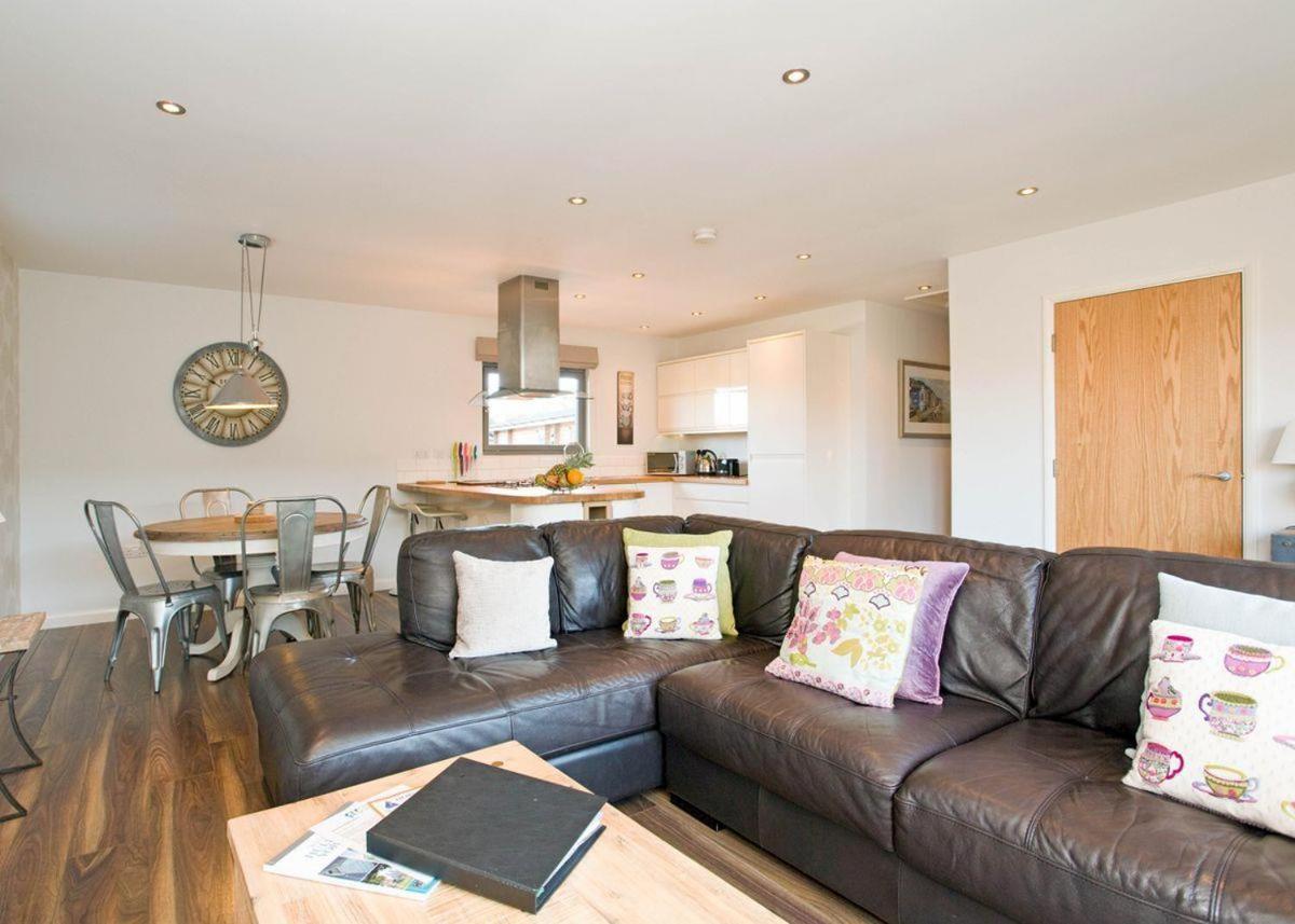 Dacre Lakeside Park Hotel Brandesburton Bagian luar foto