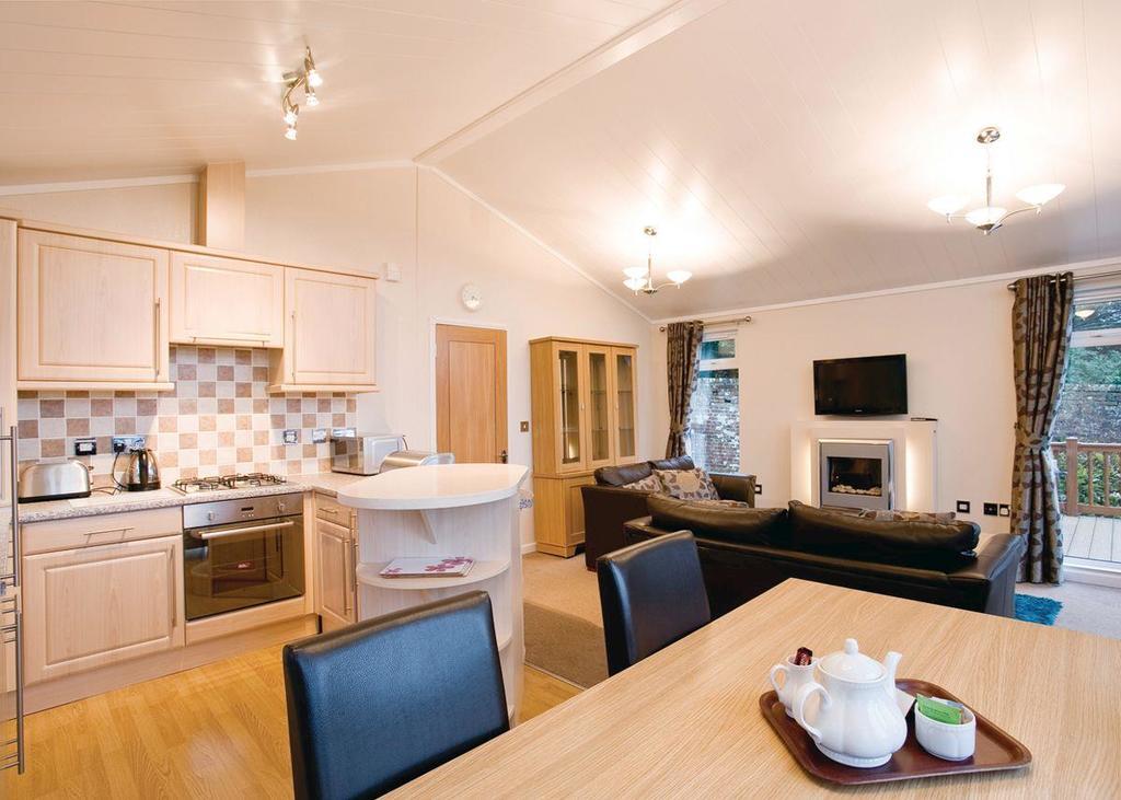Dacre Lakeside Park Hotel Brandesburton Bagian luar foto